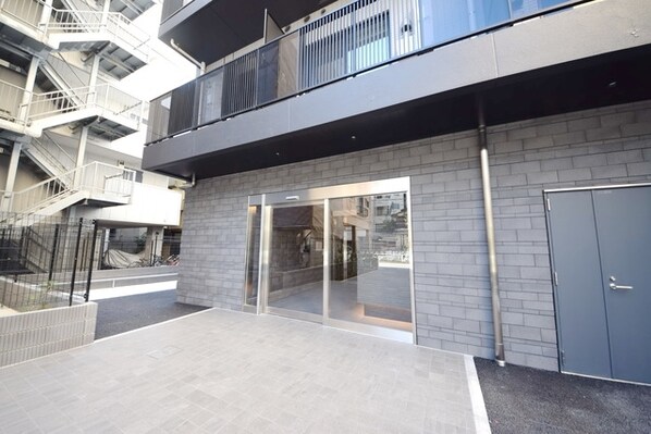 メイクスデザイン門前仲町GARDENの物件内観写真